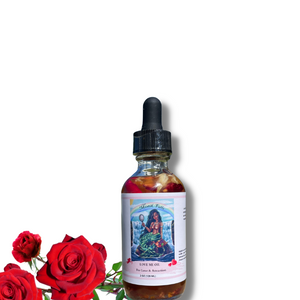 Attract love, self love and beauty to your rituals with this ritual oil. Use during your glamour rituals. Intentionally handcrafted with herbs, roots and other magical items to draw in love. 